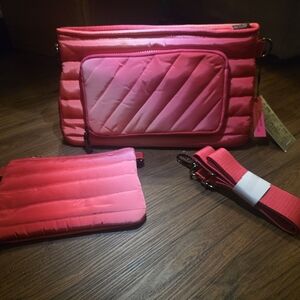 NWT THINK ROYLN Pink Ombre Quilted Crossbody Bag Set